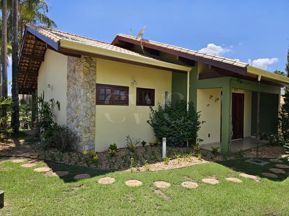 Refúgio de Luxo no Coração de Analândia, SP – Espaço, Conforto e Lazer Completo em Analândia-SP