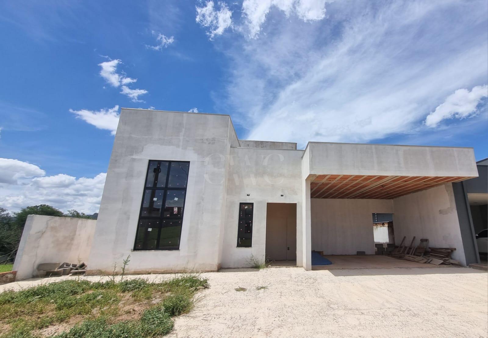 Modernidade e Exclusividade: Casa em Fase de Acabamento no Residencial Cavallino