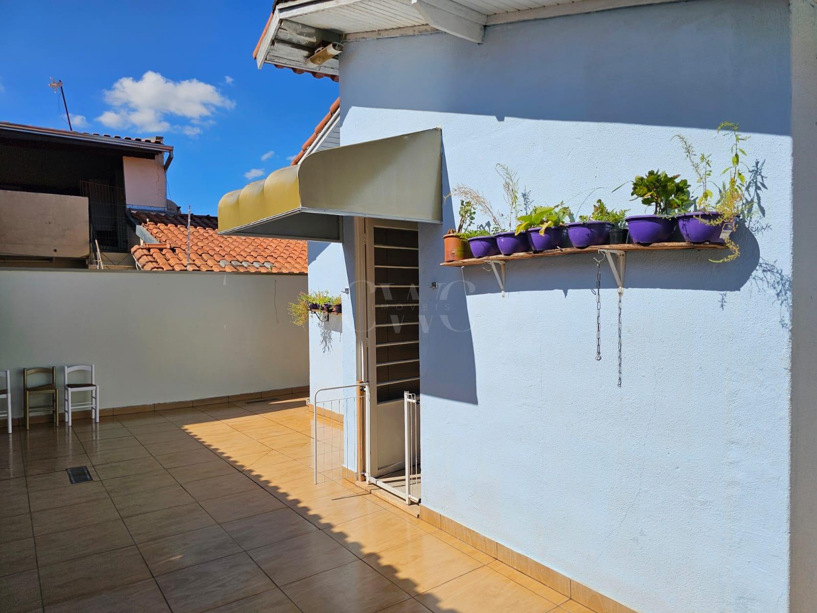 Casa com Edícula e Churrasqueira no Ângelo Perin – Analândia/SP