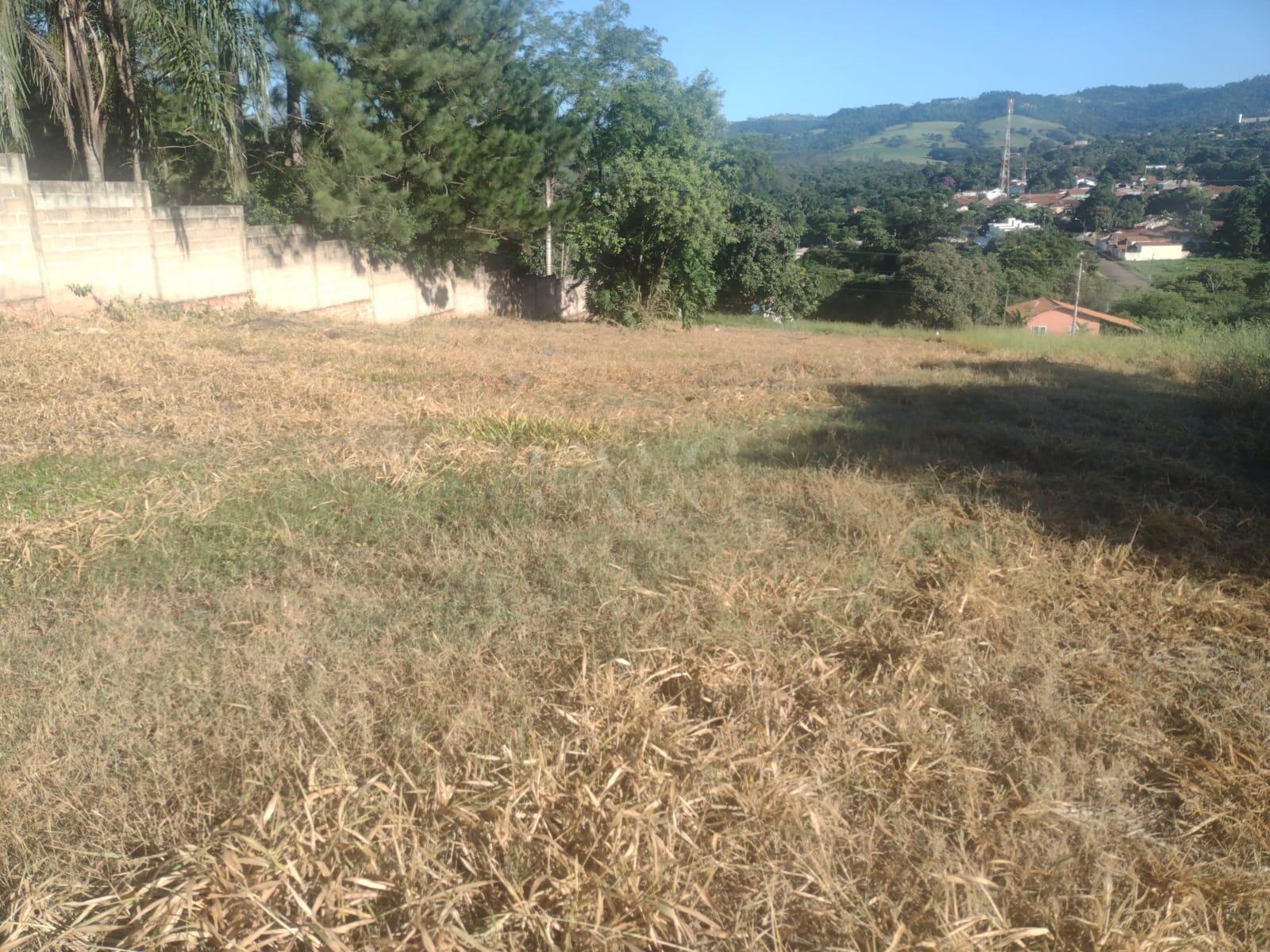 Terreno com Vista Panorâmica no Nova Analândia – Oportunidade Única!